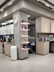 -Z.X HAIR SALON张新美业