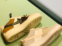 -NIKE KICKS LOUNGE体验店(北京新中关店)