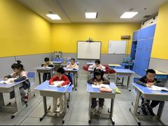 -联恩国际儿童教育·幼小衔接·少儿英语·托管班(远洋未来中心店)