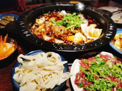 -受气牛肉·耙牛肉火锅(水晶郦城店)