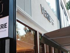 -VERIE BAKEHOUSE
