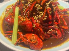 -沪小胖小龙虾(淮海中路旗舰店)