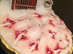 -得意咚瓜·顺德鱼生·冬瓜火锅(深圳首店)