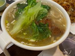 牛腩汤面-粤赏点(越秀城市广场店)