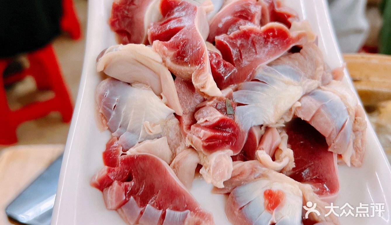 埋单也才490元，着实是近来吃得最便宜又饱的一顿