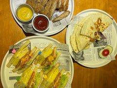 -Thanks美式餐厅(汉堡咖啡店)