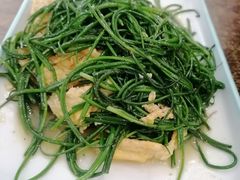 -老钟家烤羊排·敦伊阁清真餐厅胡羊焖饼