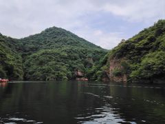 -龙潭大峡谷