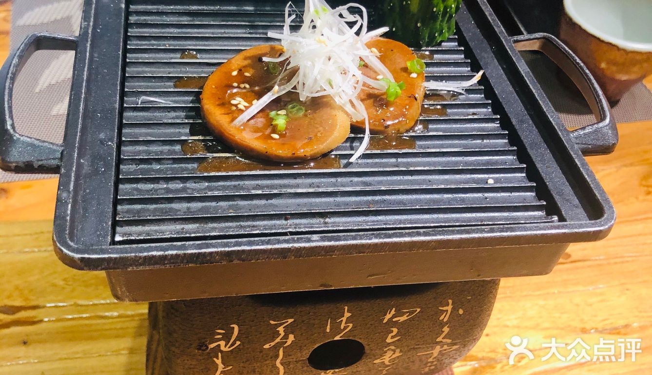 日料脑袋目前吃过最贵的日料自助,鱼真鲜~