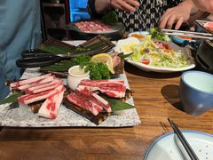 -明洞阿姨·韩式酱蟹烤肉·创意料理(三元桥店)