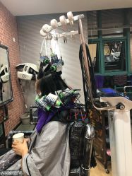 -呈美国际美肤养生艾洗造型