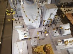 -HEFANG Jewelry何方珠宝(三里屯太古里店)