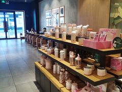 -星巴克(广州百信广场东区店)