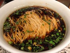 老牌阳春面-南京大牌档(香港广场店)