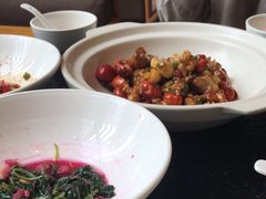 -鱼鲜饭香·招牌汽锅剁椒鱼头王