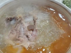 -烧哥美蛙肥肠鱼火锅·十五年社区店