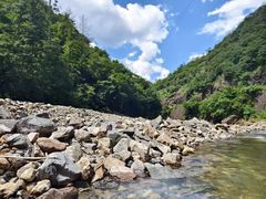 -仙人谷漂流景区