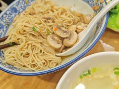 蟹黄蘑菇面-裕兴记·三虾面(西北街总店)