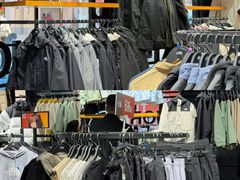 -首创奥特莱斯(西安店)