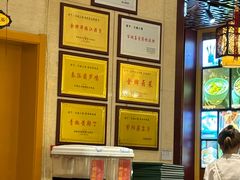 -江城小馆陕南妈妈菜·全球旅行餐厅(钟楼店)
