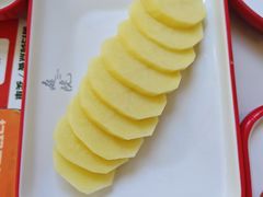 -毛辣果·贵州红酸汤牛肉火锅(西单店)