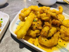 糖醋里脊-闫府私房菜·百年鲁菜(恒隆店)