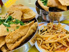 -红鼻子桂林米粉(金唐新光界店)