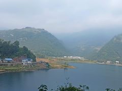 -雷波马湖风景区