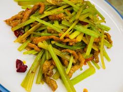 -清真·玛丽亚新疆菜主题餐厅(浙江中路店)