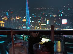 -广州柏悦酒店·悦吧·顶楼露天酒吧