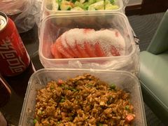 -沪小胖小龙虾(淮海中路旗舰店)