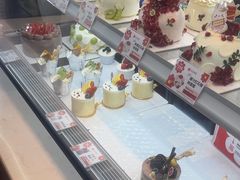 -花花卷卷·鲜食蛋糕(静安久光百货店)