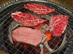 -山川小町·极番烧肉(新地假日广场店)