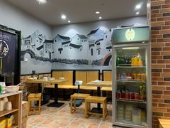 大堂-大耳光馄饨(玫瑰天街店)