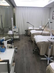 包房-佳慕皮肤管理连锁