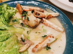 -小船渔村•大连菜•大连焖鱼(黄河路店)