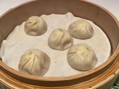 蟹粉鲜肉小笼包-桂满陇·杭州饭店(清河万象店)