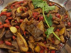 -堂瓦里·33年传统赣菜(第一街区店)