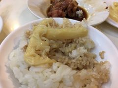 -阿水狮猪脚大王(台中公园店)