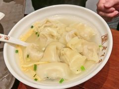 刀鱼馄饨-老半斋(福州路店)