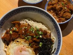 -沪西老弄堂面馆(定西路店)