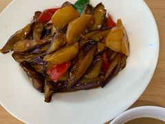 -关东小磨东北菜(上海长风大悦城店)