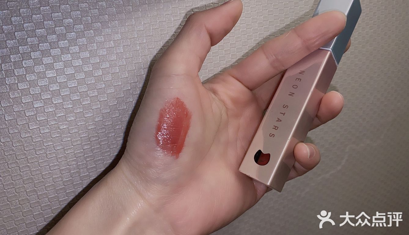 丝绒雾面哑光平价款唇釉