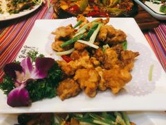 蒜香排骨-香巴拉云南餐厅(华莱坞店)