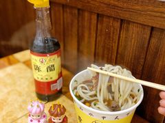 -覃肥叔桂林米粉(粮道街店)