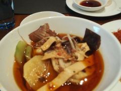 -岷山饭店-芝芝自助餐厅