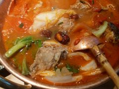西红柿养颜排骨火锅-赛维利亚中西餐厅(仁怀店)