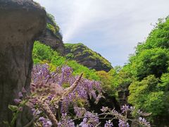 -龙潭大峡谷