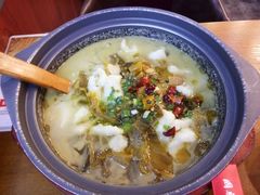 -周鱼小馆石锅酸菜鱼(活力汇店)