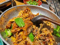 -吃饭皇帝大土家民族菜(正大广场店)